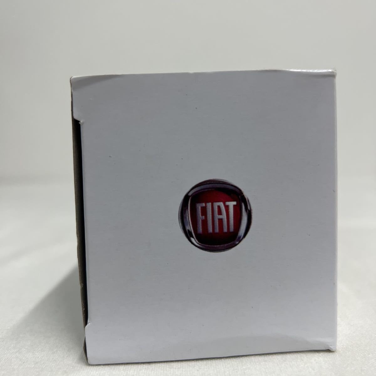 Amazon | FIAT ディーラー特注 MONDO MOTORS 1/43 PANDA フィアット