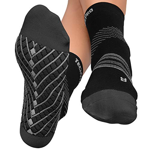 TechWare Pro Plantar Fasciitis Sock – Therapy Grade Targeted Cushion Compression Socks Women & Men. Ankle Brace Foot Sleeves with Arch Support for Achilles Tendonitis & Heel Pain Relief. Blk/Gry M