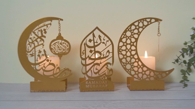 MorningRo Ramadan Mubarak Decorations Islamic Candle Holder with 5 Tea Candles Eid Mubarak Metal Sign with Wood Base Ramadan Kareem Table Centerpieces Eid Al Fitr Muslim Party Gifts