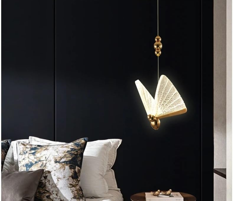 Lustre papillon petit modèle rond avec lumière chaude pour éclairage d'escalier