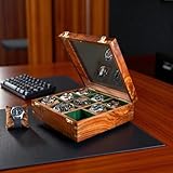 Artisanat : les boîtes à montres en bois faites à la main présentent souvent un savoir-faire exceptionnel et une attention aux détails. Le processus de création d'une boîte en bois implique des techniques de travail du bois habiles, ce qui peut aboutir à un produit magnifiquement conçu et méticuleusement fini. Les motifs et textures uniques du grain du bois peuvent rendre chaque boîte vraiment unique en son genre.