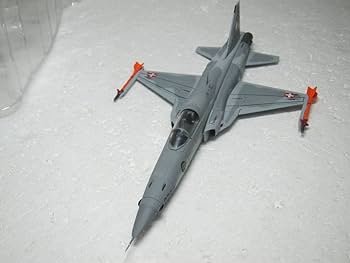 ホビーマスター ノースロップ F-5 タイガーⅡ 1/72 スケール Y0944 Amazon.com: Hobby Master Northrop F-5E Tiger II 19 Squadron
