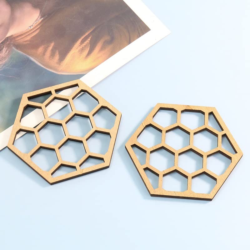 Caboteur en bois géométrique de précision pour décoration de table raffinée
