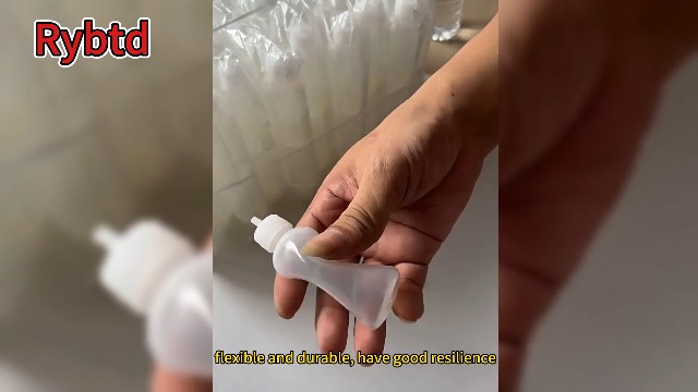 Set 6 Flaconi Con Aghi Dosatori - Bottiglie Per Colla E Liquidi, Ideale Per Fai-da-te - Foto 10