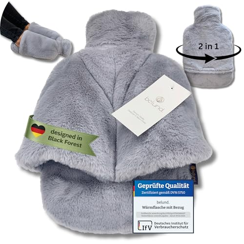 belund.® Original Premium Fußwärmer Wärmflasche mit beidseitigem extra dickem Plüsch-Bezug, 2 in 1 Bettflasche und Fußwärmflasche - Fußwärmer ohne Strom - super flauschige Wärmflasche - hellgrau