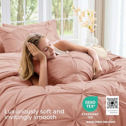 Image of Sasttie Full Size Comforter Set, 7-Piece Bed in a Bag Double, Pintuck Bedding Set for All Season, Includes Comforter, Flat Sheet, Fitted Sheet, Pillowcases and Pillowshams, Blush