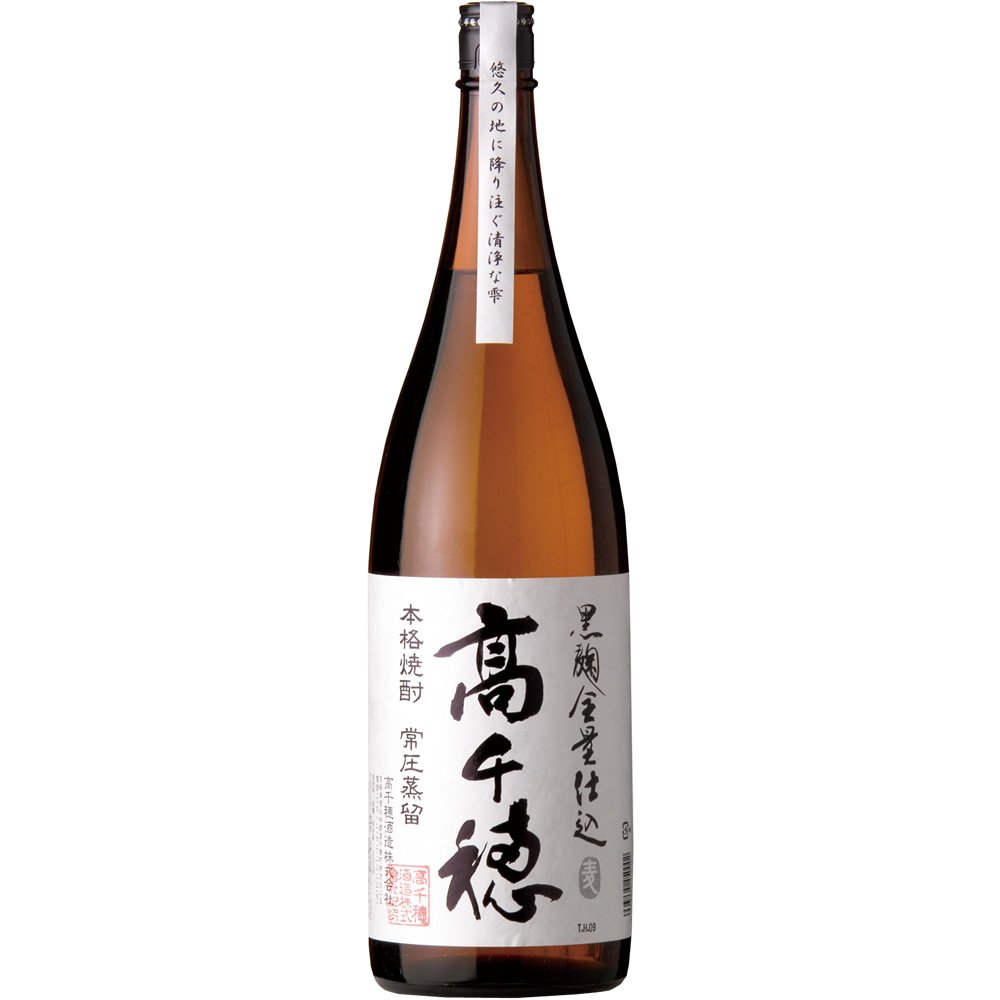 Amazon.co.jp: 高千穂酒造 高千穂 黒麹・麦 白ラベル 25度 [ 焼酎 宮崎 