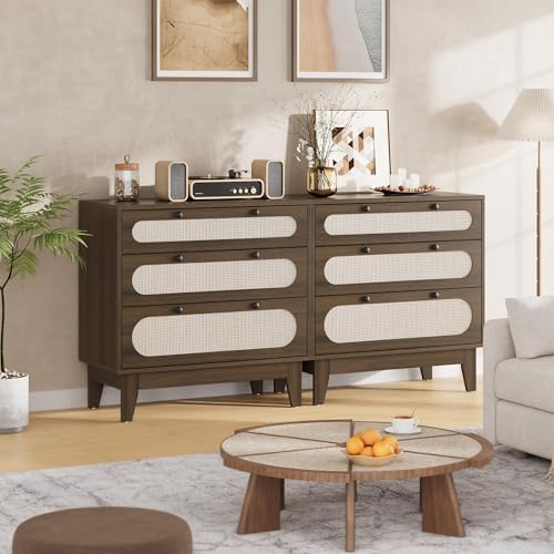 Cómoda pequeña de 3 cajones de madera de ratán y mesa auxiliar de roble 3