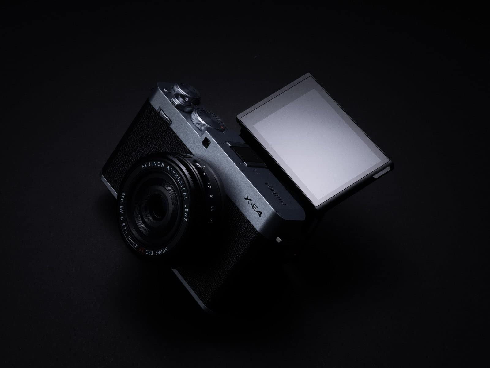 FUJIFILM X-E4 | FUJINON XF27mmF2.8 R WR - Objektif Kiti Gümüş