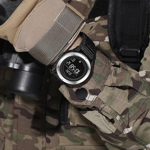 Montre numérique boussole légère orange pour ne plus perdre le cap