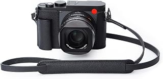 Q3 Vintage Genuine Leather Camera in Pakistan