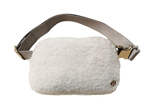 Athletica Everywhere Fleece Belt Bag (Light Ivory)