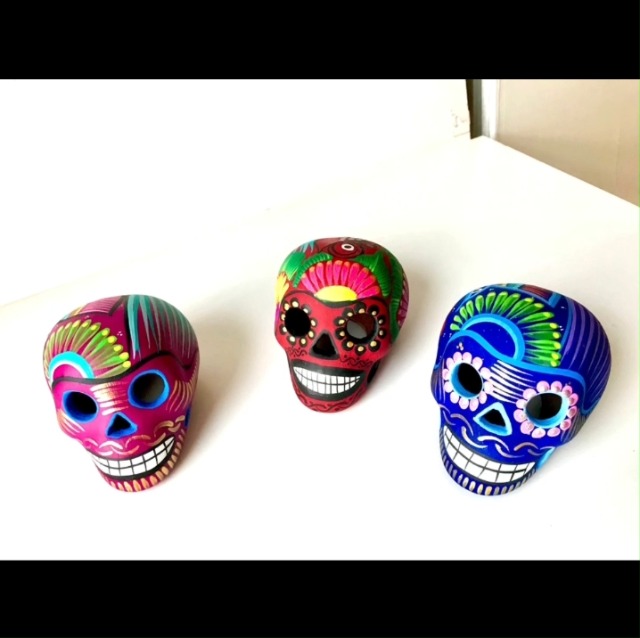 Figurine Tête De Mort Avec Motif Floral – 16 Cm De Hauteur, Couleur Os, Style Jour Des Morts, Collection Summit Collection, Fleurs Colorées, Crâne En Sucre