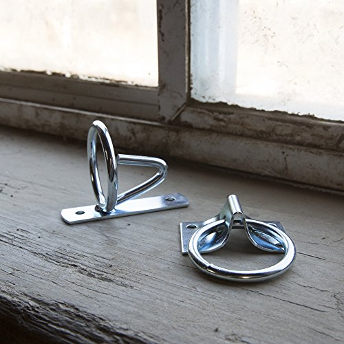 Intrepid International Equestrian Bucket Hook for Playful Horses - Image 4