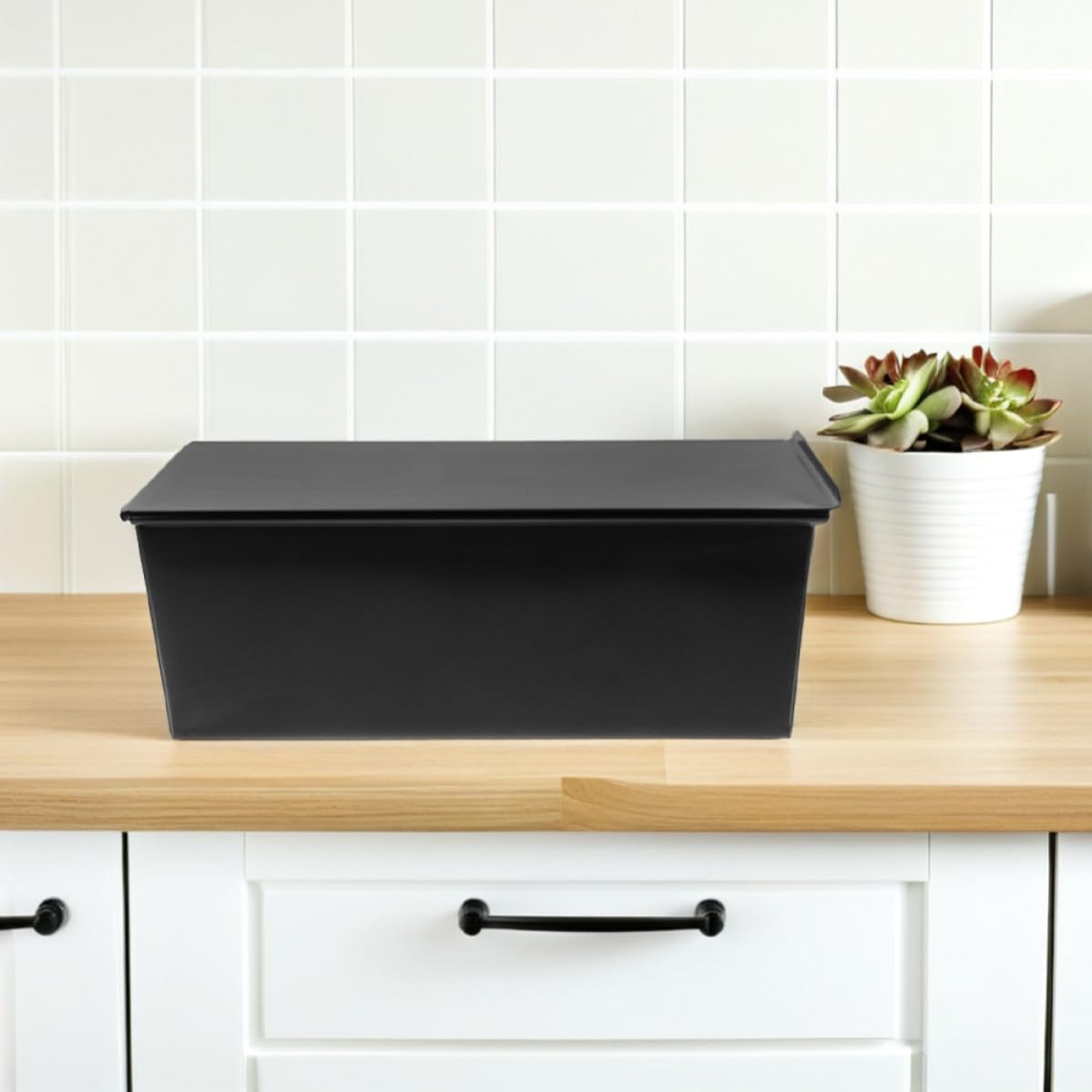 VICASKY 2 Pezzi Scatola per Toast Rettangolare in Ferro Nero con Coperchio, Design Versatile e Semplice per Conservazione Comoda su Tavolo da Pranzo o Cucina