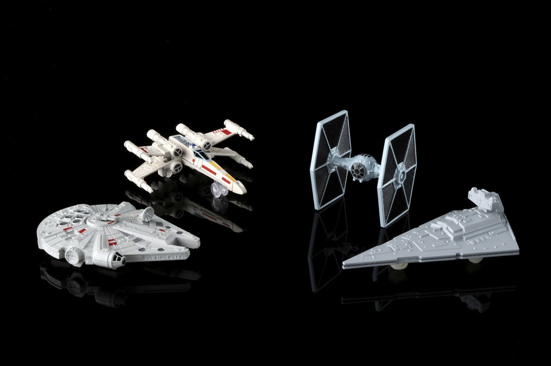 Amazon.co.jp: トミカ TSW-01 スター・ウォーズ ミレニアム