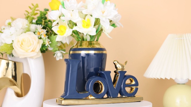 Figura decorativa Love azul y dorado para hogar miniatura 7