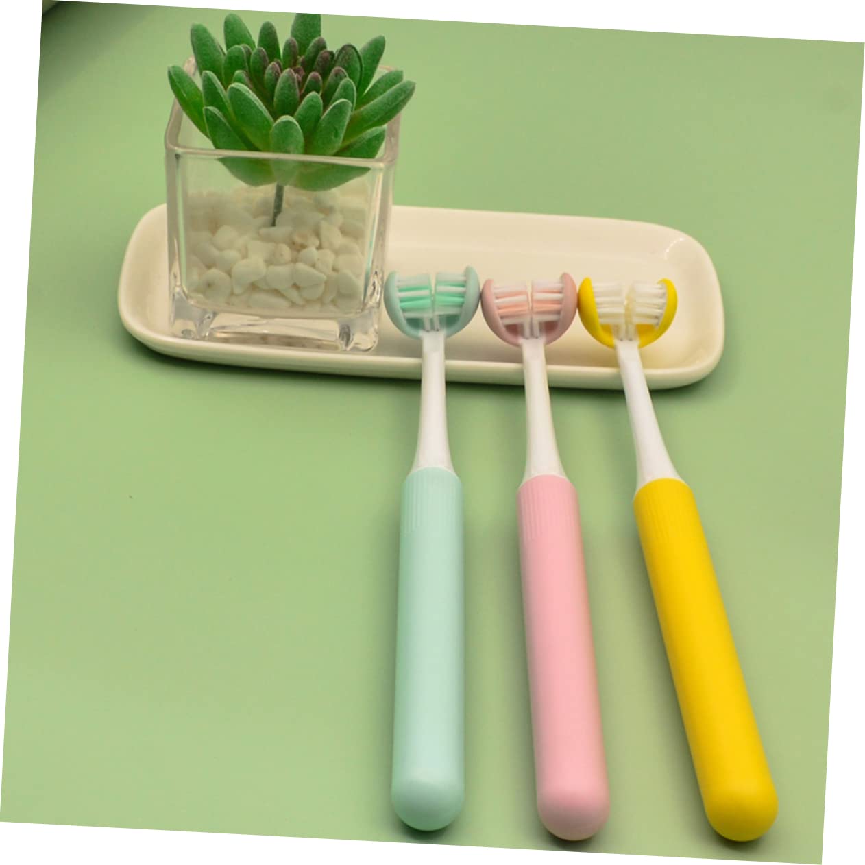 ERINGOGO Spazzolino Denti Tre Lati Per Adulti Testina Morbida e Design Ergonomico Adatto Per Igiene Orale Quotidiana in Viaggio e Casa
