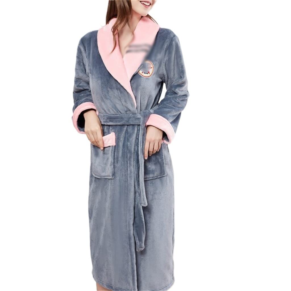 Peignoir kimono en flanelle bleu clair pour femmes, la tenue de détente douce après le bain