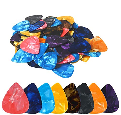 Lot de 100 médiators pour guitare 0.71mm - Les Beatles, Paul McCartney, John Lennon, RIngo Starr, George Harrison Lot de 100 médiators pour guitare 0.71mm
