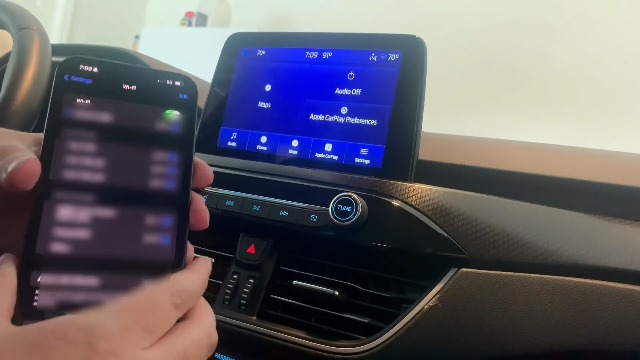 Amazon.com: Wireless CarPlay Adapter for Apple CarPlay, Easy to