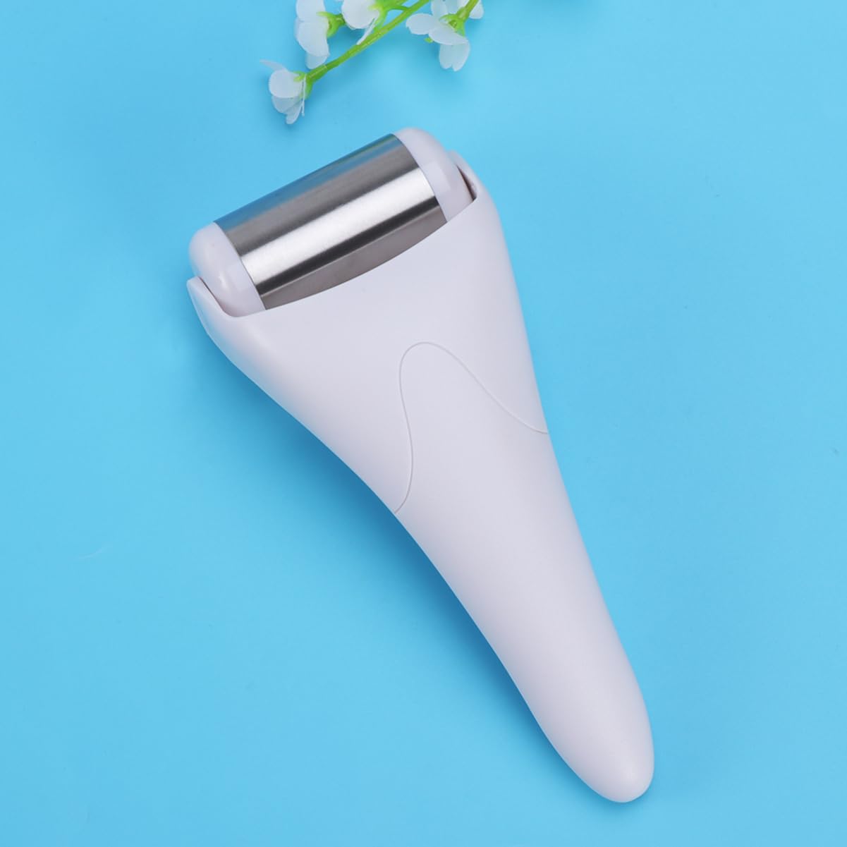 Roller Massager Ice Roller for Face and Eye Facial Ice Roller Face Ice Roller Ice Roller for Face Eye Puffiness Relief Face Cleansing Brush Ice Facial Roller Face Roller White