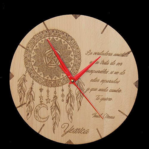 Montre en bois personnalisée avec gravure unique et finitions artisanales durables