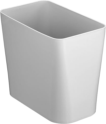 mDesign Pequeña papelera de plástico, contenedor de basura para baño, dormitorio, cocina, oficina en casa, cuarto de servicio, capacidad para