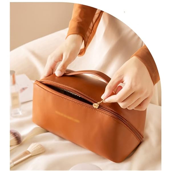 KJHD Borsa cosmetica di grande capacità Ins Borsa da viaggio for cosmetici da viaggio in pelle antivento Custodia protettiva for borsa da trucco da donna
