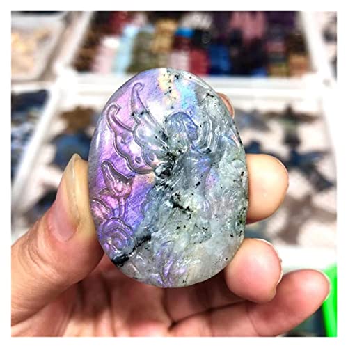 Labradorite naturelle brute fée sculptée pour chasser les mauvaises énergies