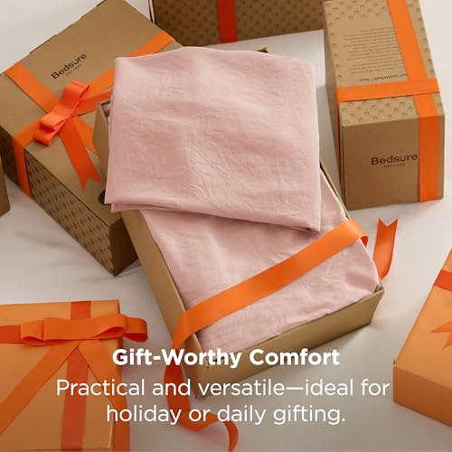 Image of Bedsure Full Comforter Set, Blush Pink Soft Prewashed Bedding for All Seasons, 3 Pieces GentleSoft Bed Set, 1 Lightweight Comforter (82 inchx86 inch) and 2 Pillowcases (20 inchx26 inch)