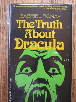 Paperback Truth about Dracula Book