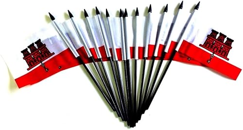 Miniatura 162 de Banderas de escritorio de Nicaragua, paquete de 12 banderas pequeñas de poliéster de 4 x 6 pulgadas en miniatura para mesa de oficina, pequeñas