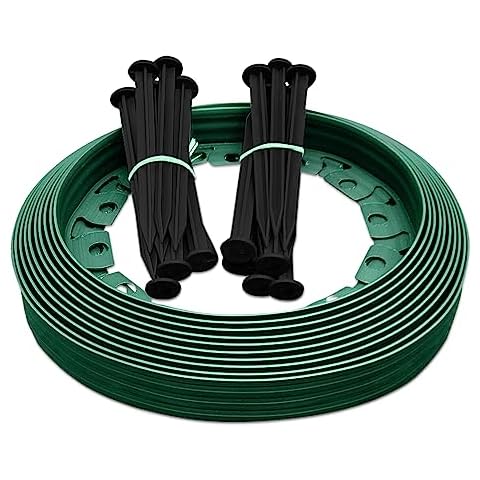 10m Flexible Green Garden Edging with Pegs Cover