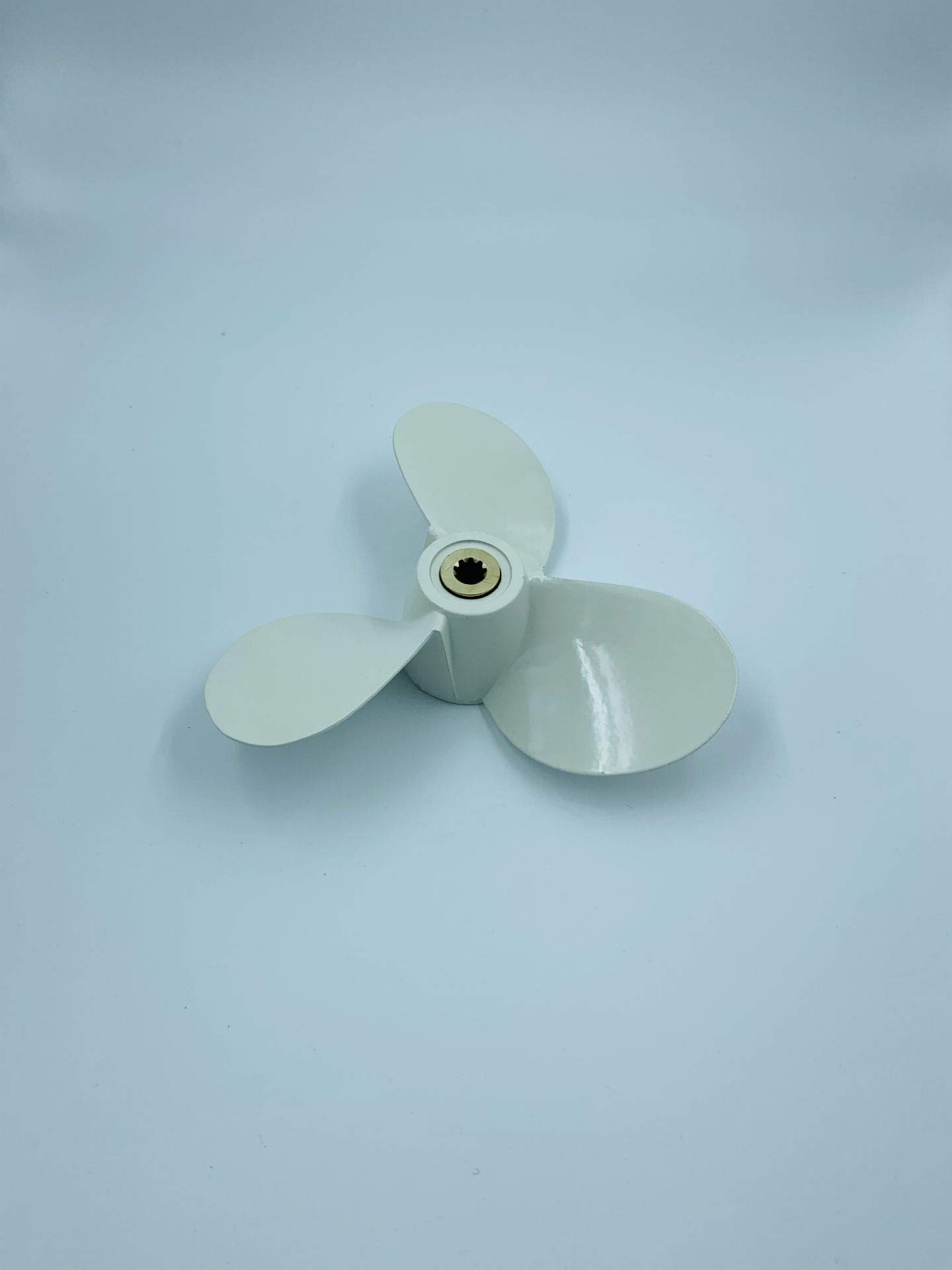NC Boots-Propeller aus Aluminiumlegierung, 7 1/2 x 8-BA für Yamaha 4hp 5hp 6hp 4A 4M 5M 5C F4 F6L F6S F5A F6C Außenbordmotoren 6E0-45941-01-00 7.5x8