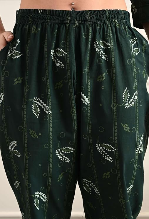 Image of Amazon Brand - Tavasya Women Cotton- Rayon Printed Kurti with Pant Co-Ord Set | Soft Comfortable Straight Fit Ethnic Kurta Set | 3 /4 Sleeves V-Neck Daily, Office & Casual Wear