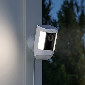 [新品]Ring Spotlight Cam Plus 電源アダプタ付き Amazon.com: Ring Indoor/Outdoor Power Adapter (USB-C) for