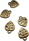 50 piezas de plata/chapado en oro hecho con amor tallado tono encanto colgante para manualidades, costura, pulsera, collar, pendientes, manualidades, bricolaje, fabricación de joyas (bronce) Nice proc