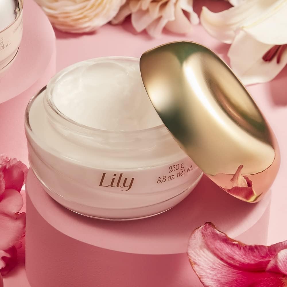 O Boticário | Lily | Pack 3 x Crema Corporal Hidratante | 3 x 250g | Pack Ahorro 3 x Crema Corporal 250g | Aroma Flor de Lirio | Manteca de Karité + Vitamina E | Hidratación 48h | Vegano
