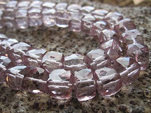 Fil de quartz rose cubes facettés 8mm pour un cadeau fait main