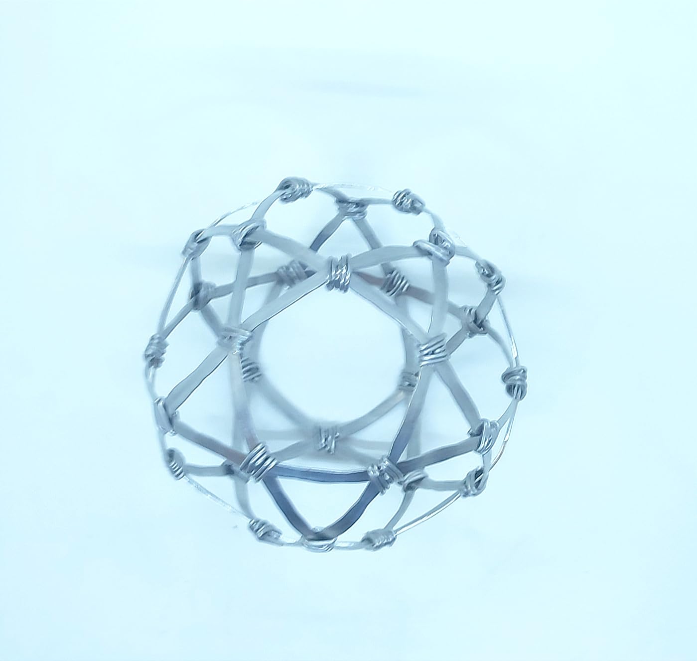 Pentasfera Artigianale 11 cm – Struttura Geometrica Decorativa Fatta a Mano – Design Olistico