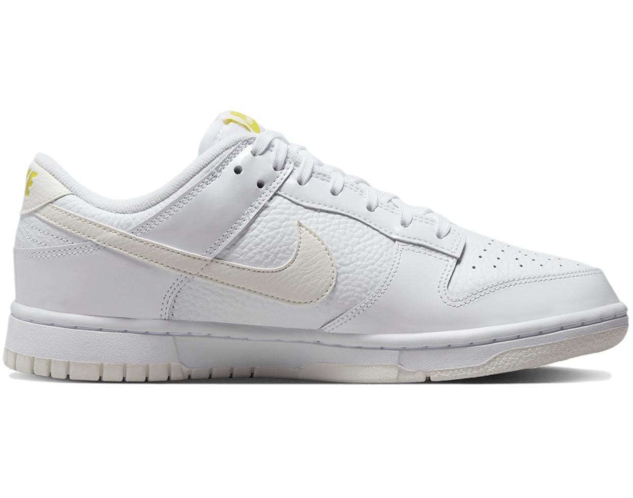 Nike Women's Retro Sneaker, White, 9.5