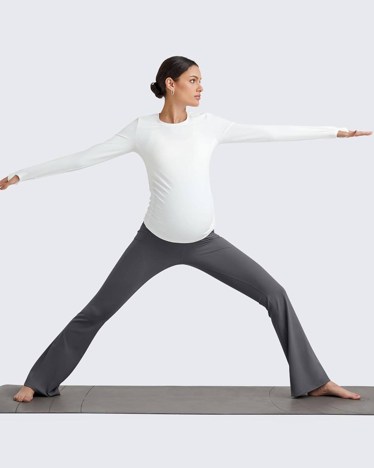 G4Free Women's BareFeel Maternity Flare Leggings - Image 2