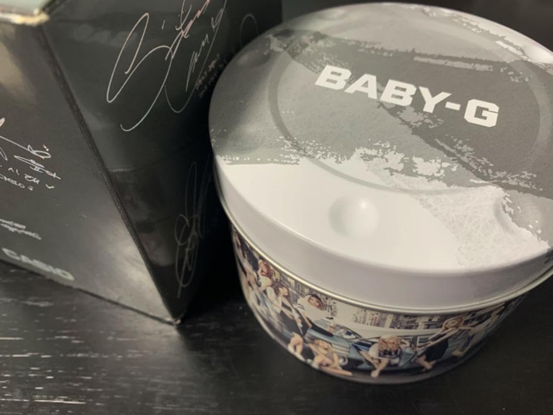 限定版サイン刻印入り少女時代Baby-G
