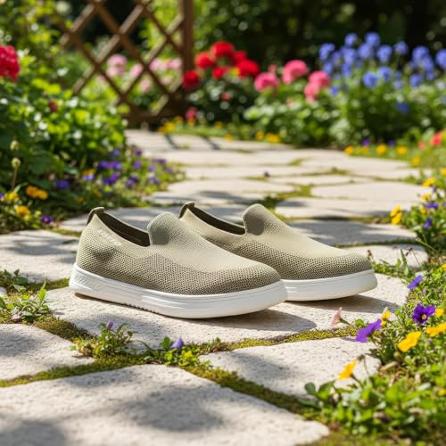 Image of Lotto Men Strada Slip on Sneakers