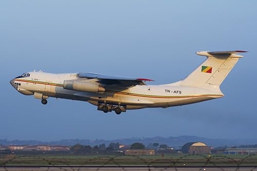 Miniatura 1 de Posterazzi Republic of Congo Il-76TD - Póster (16.9 x 11.0 in), diseño de despegue de Villafranca Italia