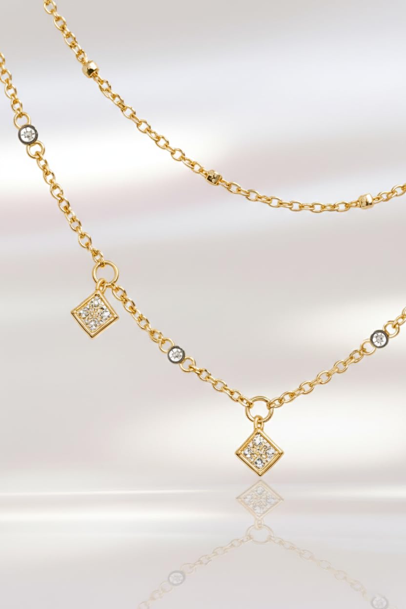 Générique Collier Femme Multi-Rang Plaqué Or 18 Carats - Collier Double Rang 38cm et 45cm avec Pendentifs Oxydes de Zirconium - Bijou ajustable +5cm Poinçonné Qualité Luxe - Cadeau Anniversaire Noël