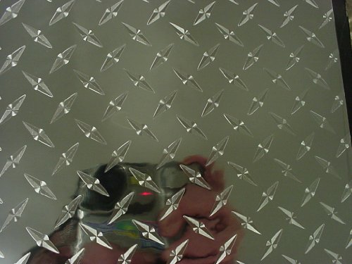 Diamond Plate Wall Border, 8 Inch X 40 Feet Vinyl with Adhesive