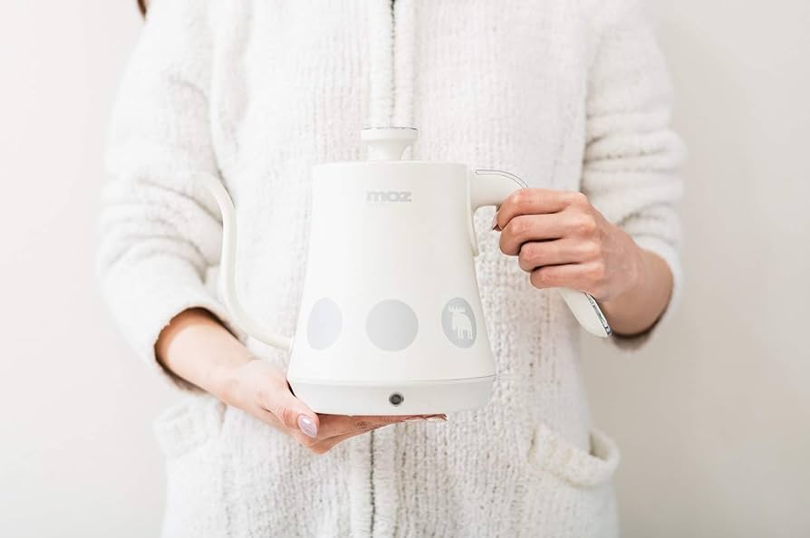 moz 電気ケトル ホワイト(未使用未開封) moz 電気ケトル ホワイト(未使用未開封) moz 電気ケトル