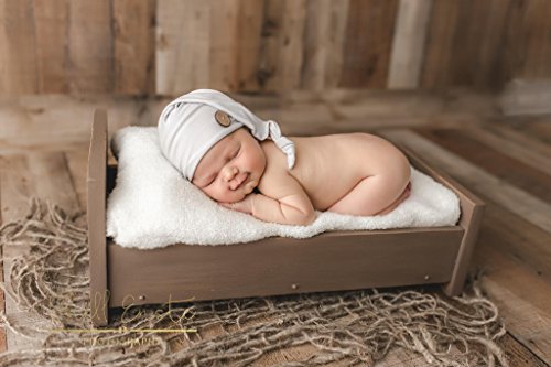 AMOS and SAWYER Knotted Sleeping Hat, Newborn Photography Prop (Newborn, Silver - Round Button)